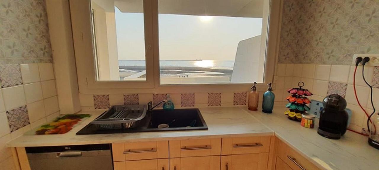 Superbe Appartement Avec Terasse Face A La Mer Boulogne-sur-Mer Bagian luar foto